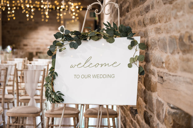 <h2>Beautiful Signs for Your Perfect Day</h2>